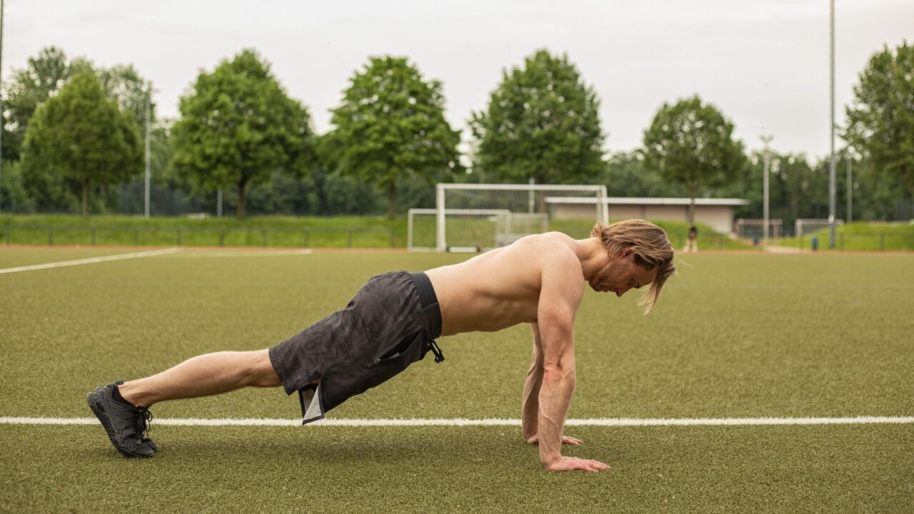 Liegestütze lernen Dein Trainingsplan zum ersten Pushup