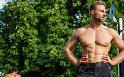 Du willst starke Bauchmuskeln? So sollte dein Training aussehen