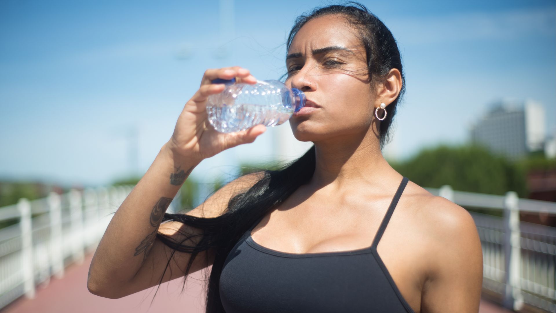 01 Cool Down im Sommer nach dem Sport - ©www.canva.com