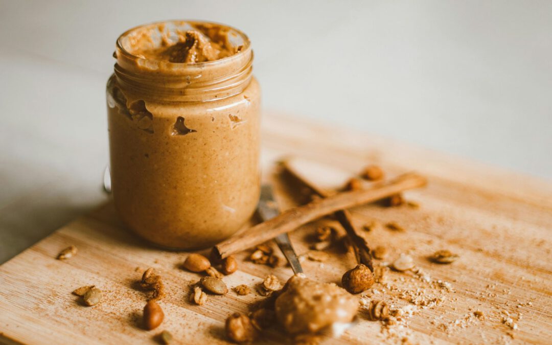Darum solltest du Erdnussbutter vor dem Schlafengehen essen